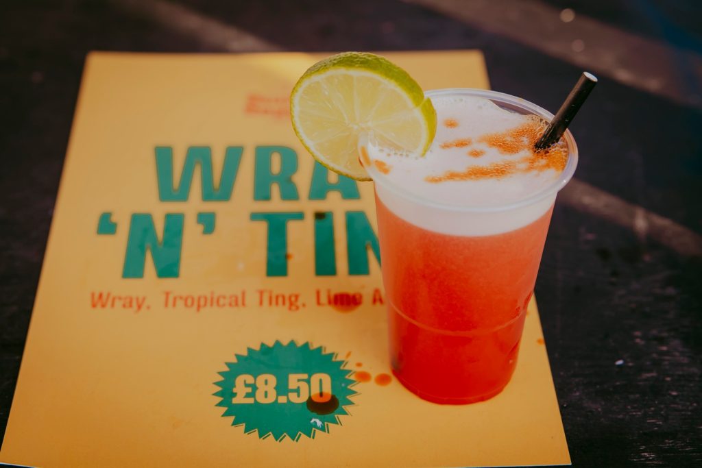 Blackscarletclubs_A-4420 Drink and menu