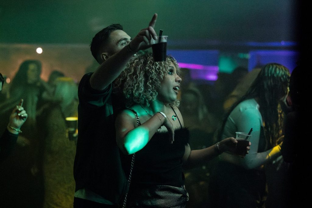 JackKimberPhotographyLtd_@jackkimberphoto-8 Crowd shot at R&R fest